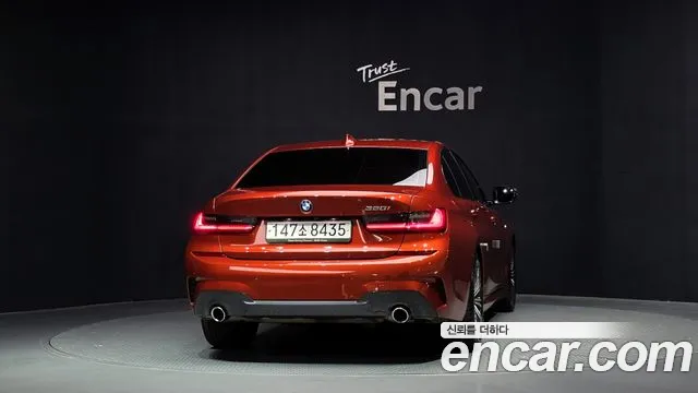 BMW 3-Series 2021 thumb 4