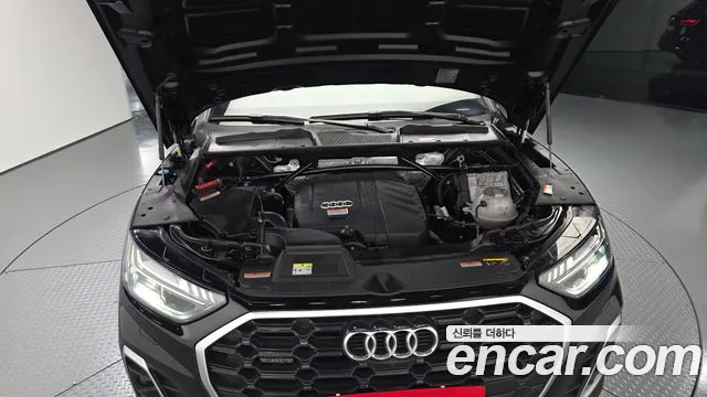 Audi Q5 2021 thumb 5