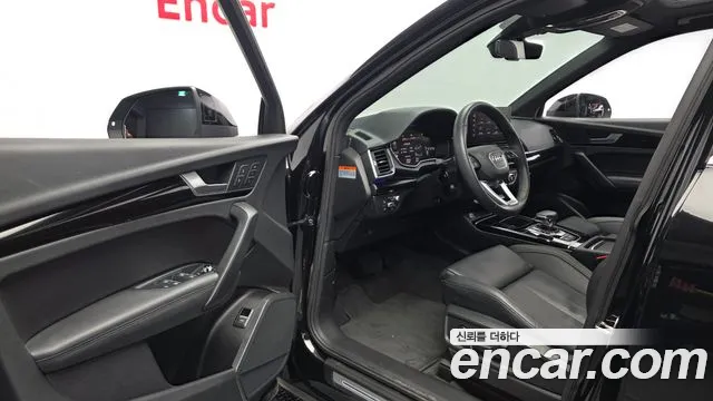 Audi Q5 2021 thumb 9