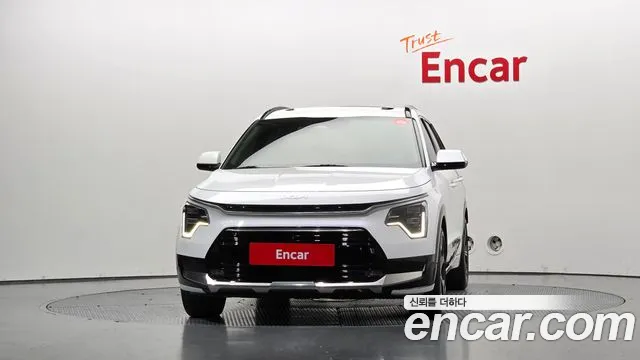 Kia Niro 2022 thumb 3