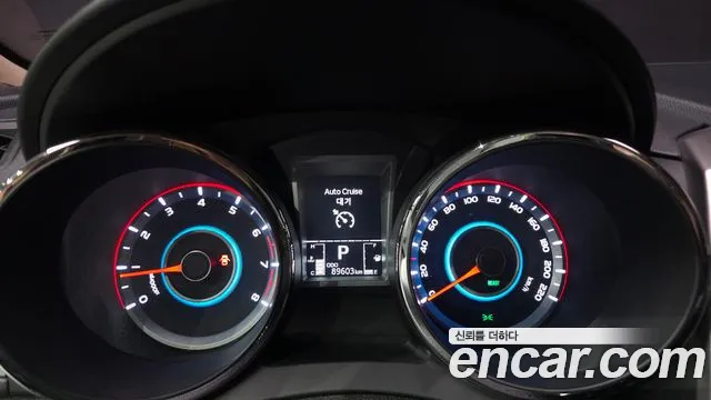 KG_Mobility_Ssangyong TIBOLI 2015 thumb 8