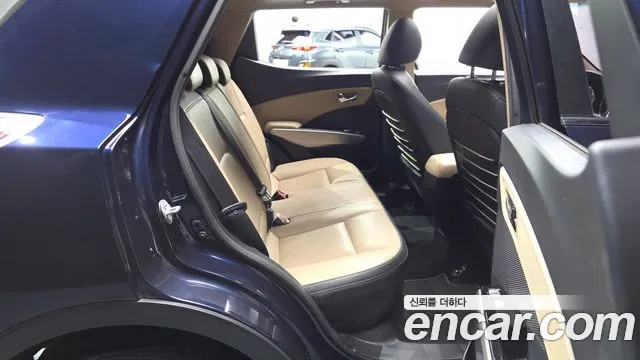 KG_Mobility_Ssangyong TIBOLI 2015 thumb 11