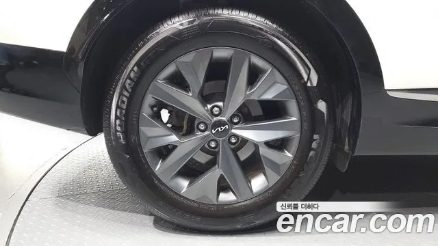 Kia Sportage 2023 thumb 5