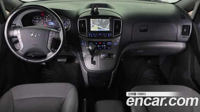Hyundai Starex 2017 thumb 7