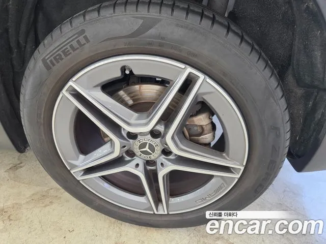 Mercedes-Benz GLB 2021 thumb 5