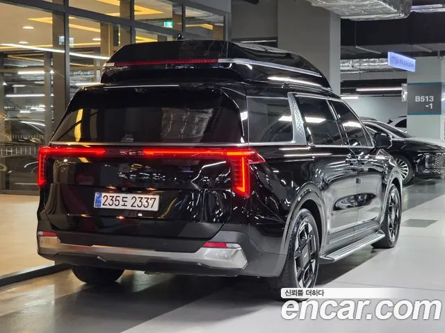Kia Carnival 2025 thumb 3