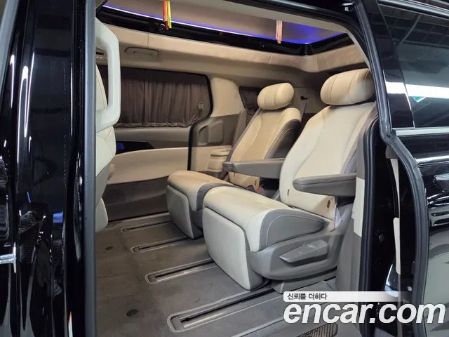 Kia Carnival 2025 thumb 8