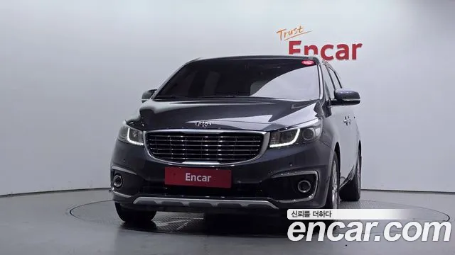 Kia Carnival 2016 thumb 3