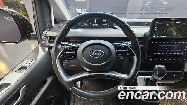 Hyundai Staria 2021 thumb 12