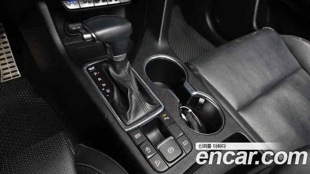 Kia Sportage 2016 thumb 9