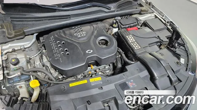 Renault-KoreaSamsung Megane 2016 thumb 6