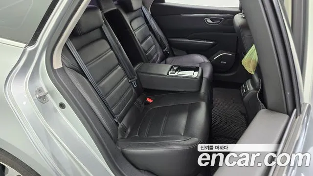 Renault-KoreaSamsung Megane 2016 thumb 11
