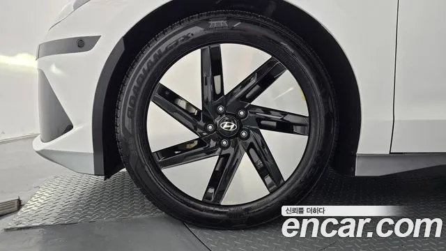 Hyundai IONIQ 6 2022 thumb 5