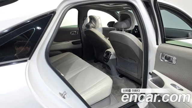 Hyundai IONIQ 6 2022 thumb 11
