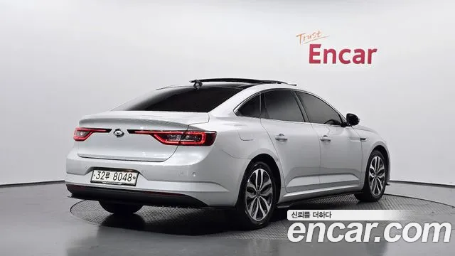 Renault-KoreaSamsung Megane 2017 thumb 2