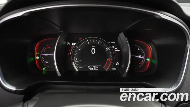 Renault-KoreaSamsung Megane 2017 thumb 8