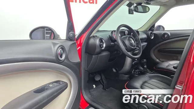 MINI Countryman 2014 thumb 10