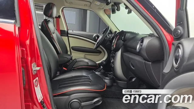 MINI Countryman 2014 thumb 11
