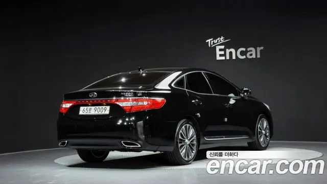 Hyundai Grandeur 2013 thumb 2