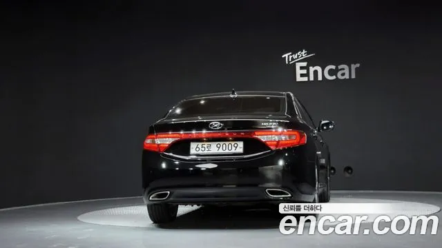 Hyundai Grandeur 2013 thumb 4
