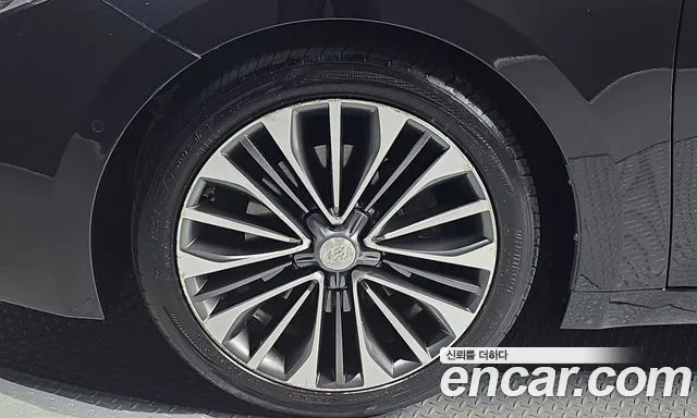 Hyundai Grandeur 2013 thumb 5