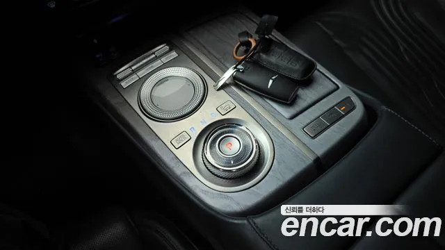 Genesis G80 2020 thumb 9