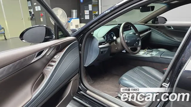 Genesis G80 2020 thumb 10