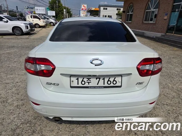 Renault-KoreaSamsung Fluence 2015 thumb 2
