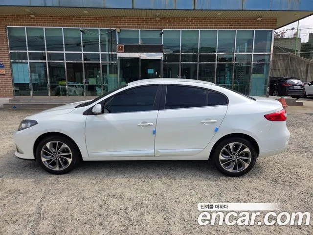 Renault-KoreaSamsung Fluence 2015 thumb 8