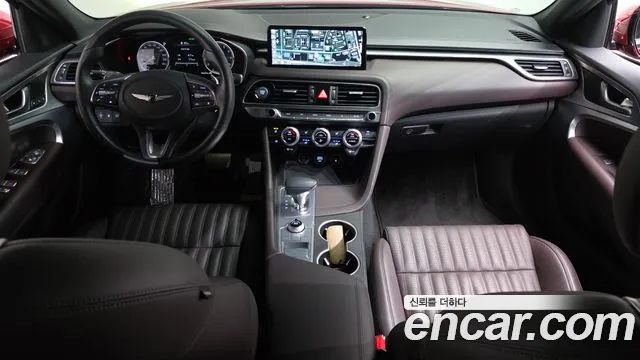 Genesis G70 2022 thumb 6