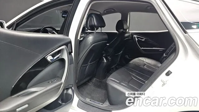 Hyundai Grandeur 2014 thumb 12