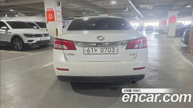 Renault-KoreaSamsung SM5 2013 thumb 3