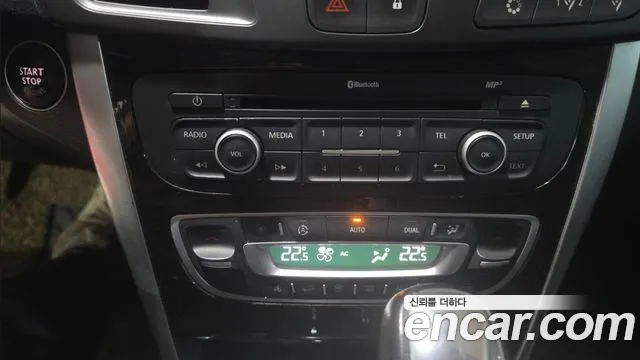 Renault-KoreaSamsung SM5 2013 thumb 6