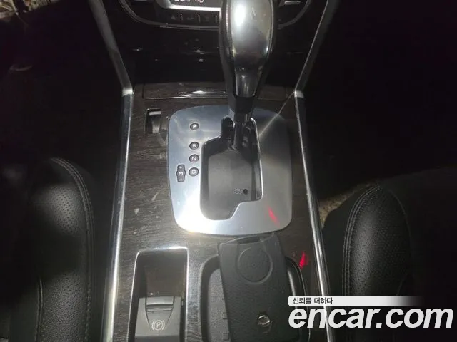 Renault-KoreaSamsung SM5 2013 thumb 8