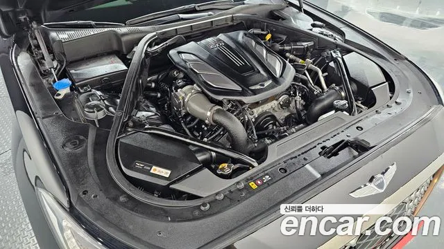 Genesis G80 2016 thumb 6