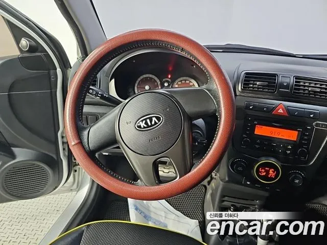 Kia Morning 2010 thumb 9