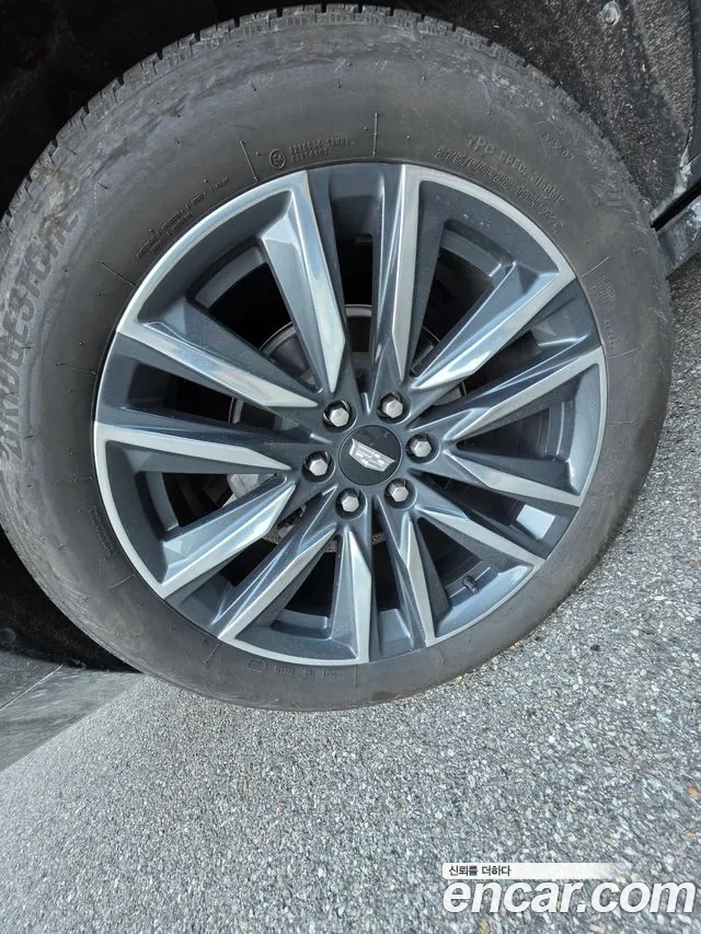 Cadillac Escalade 2023 thumb 5