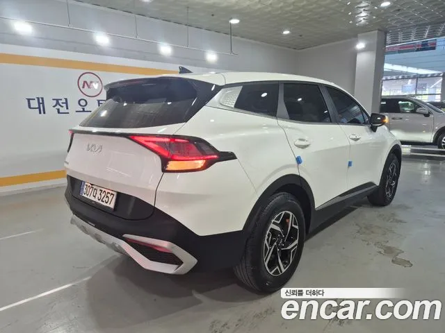 Kia Sportage 2024 thumb 4