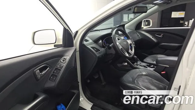 Hyundai Tucson 2009 thumb 10