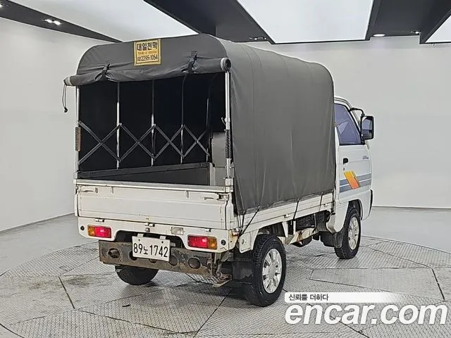 ChevroletGMDaewoo labo 2015 thumb 4