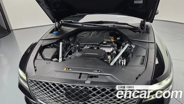 Genesis G80 2022 thumb 5