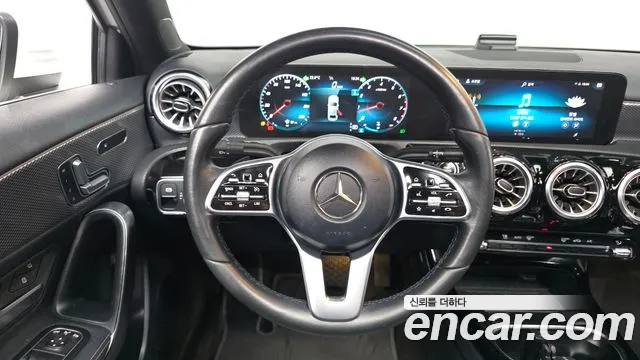 Mercedes-Benz A-Класс 2021 thumb 12