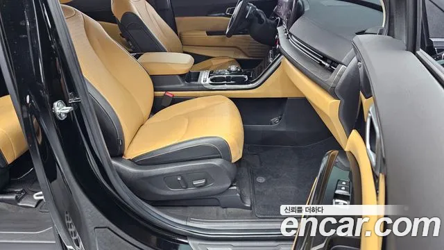 Kia Carnival 2023 thumb 12