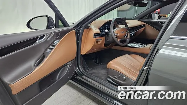 Genesis G80 2022 thumb 10