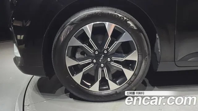 Kia Carnival 2022 thumb 5