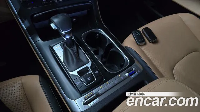 Kia Carnival 2022 thumb 9