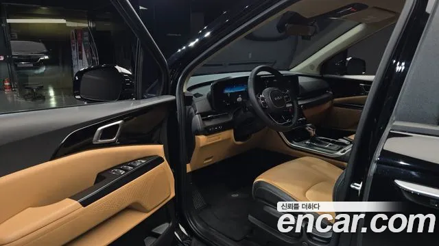 Kia Carnival 2022 thumb 10