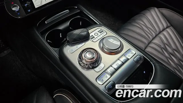 Genesis G90 2022 thumb 8