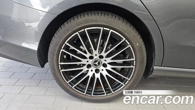 Mercedes-Benz C-Класс 2022 thumb 5