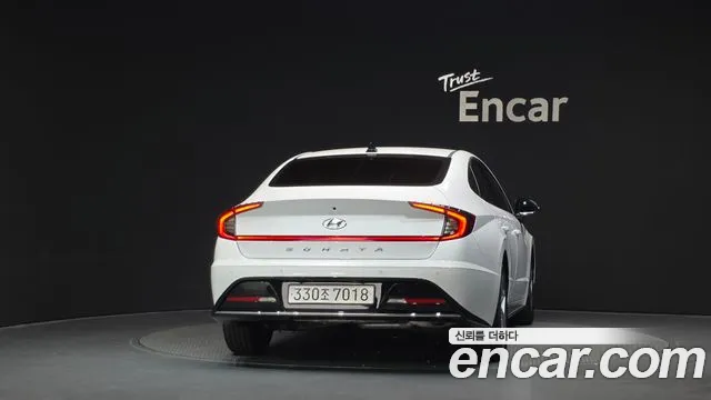 Hyundai Sonata 2023 thumb 4
